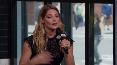 Ashley-Greene-dot-nl_2018AOLBuildSeries0360.jpg