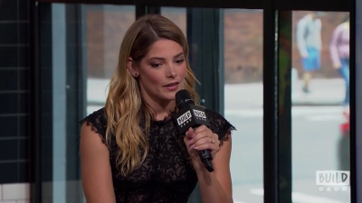 Ashley-Greene-dot-nl_2018AOLBuildSeries0374.jpg