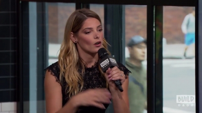 Ashley-Greene-dot-nl_2018AOLBuildSeries0376.jpg