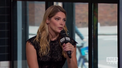 Ashley-Greene-dot-nl_2018AOLBuildSeries0400.jpg