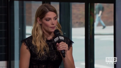 Ashley-Greene-dot-nl_2018AOLBuildSeries0485.jpg