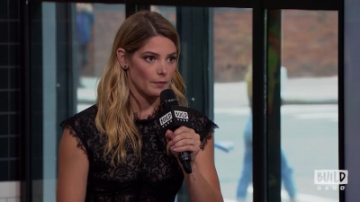 Ashley-Greene-dot-nl_2018AOLBuildSeries0487.jpg