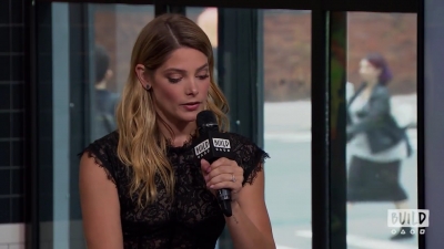 Ashley-Greene-dot-nl_2018AOLBuildSeries0493.jpg