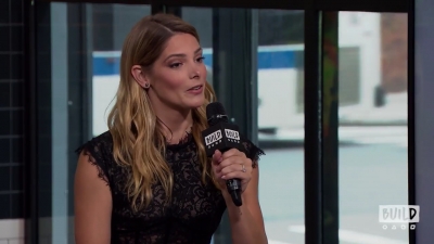 Ashley-Greene-dot-nl_2018AOLBuildSeries0498.jpg