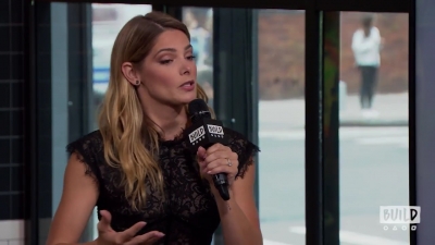 Ashley-Greene-dot-nl_2018AOLBuildSeries0510.jpg