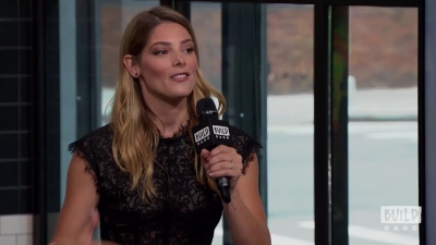 Ashley-Greene-dot-nl_2018AOLBuildSeries0575.jpg