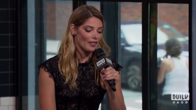 Ashley-Greene-dot-nl_2018AOLBuildSeries0579.jpg