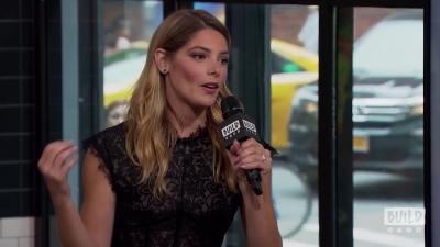 Ashley-Greene-dot-nl_2018AOLBuildSeries0592.jpg