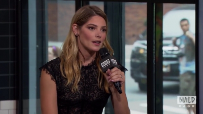 Ashley-Greene-dot-nl_2018AOLBuildSeries0596.jpg