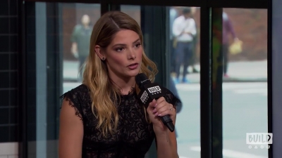 Ashley-Greene-dot-nl_2018AOLBuildSeries0719.jpg