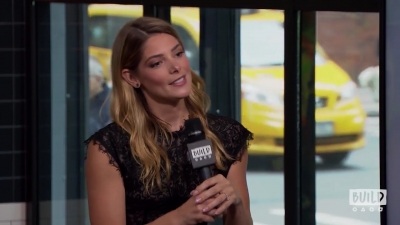 Ashley-Greene-dot-nl_2018AOLBuildSeries0734.jpg