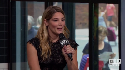 Ashley-Greene-dot-nl_2018AOLBuildSeries0749.jpg