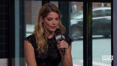 Ashley-Greene-dot-nl_2018AOLBuildSeries0794.jpg