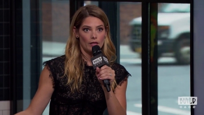 Ashley-Greene-dot-nl_2018AOLBuildSeries1067.jpg