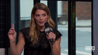 Ashley-Greene-dot-nl_2018AOLBuildSeries1068.jpg