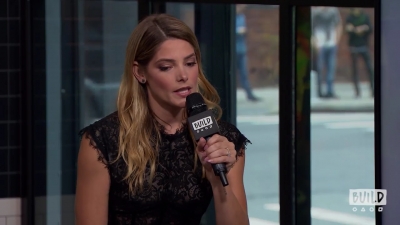 Ashley-Greene-dot-nl_2018AOLBuildSeries1148.jpg