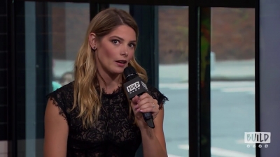 Ashley-Greene-dot-nl_2018AOLBuildSeries1278.jpg