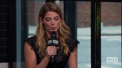 Ashley-Greene-dot-nl_2018AOLBuildSeries1548.jpg