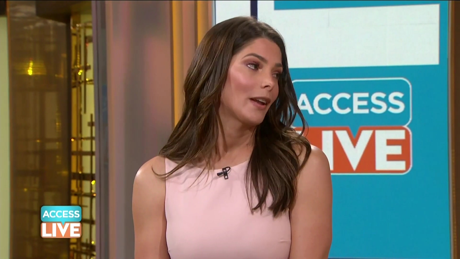 Ashley-Greene-dot-nl_2019AccesHollywood0073.jpg Ashley-Greene-dot-nl_2019AccesHollywood0073.jpg