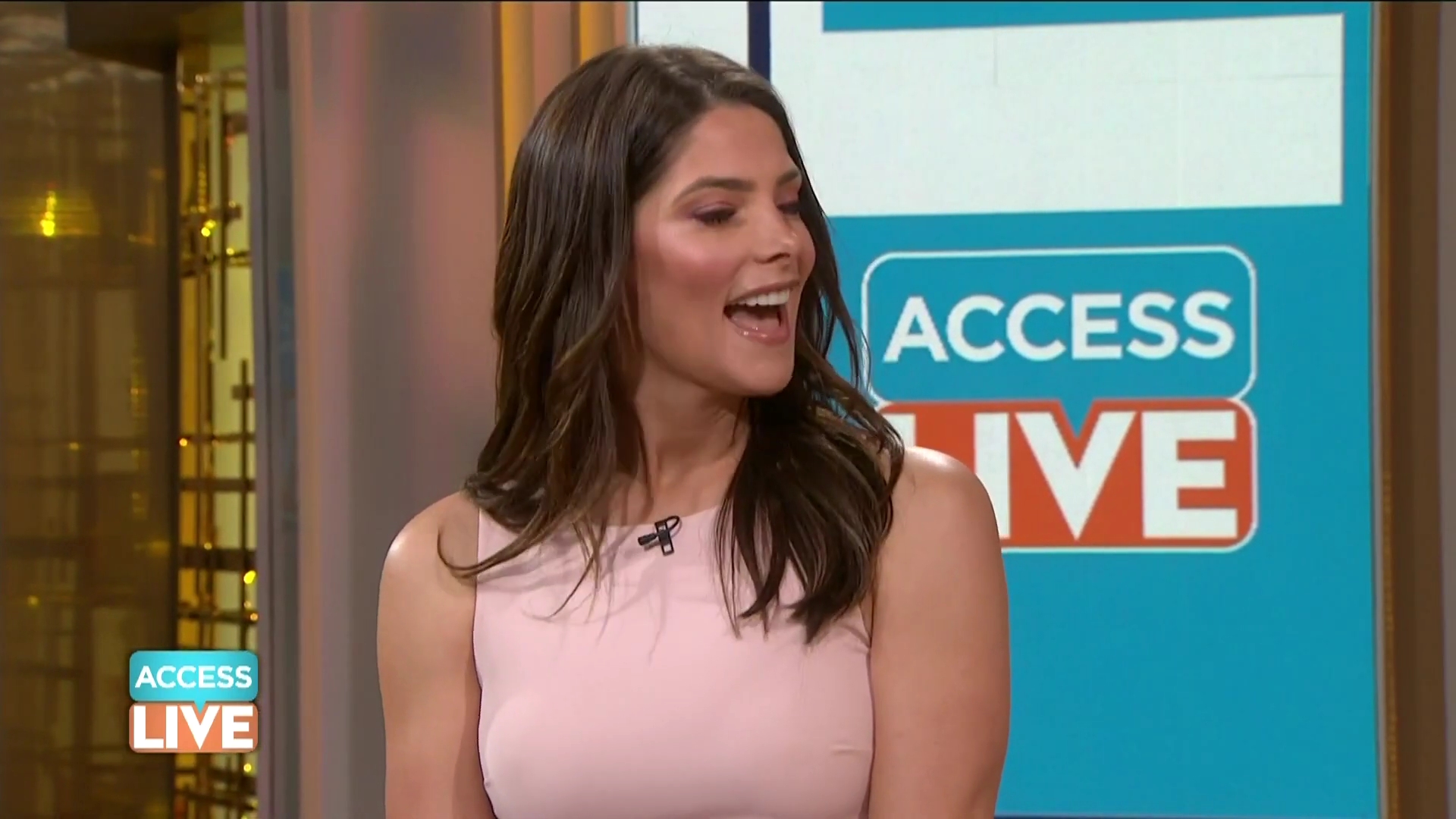 Ashley-Greene-dot-nl_2019AccesHollywood0079.jpg Ashley-Greene-dot-nl_2019AccesHollywood0079.jpg