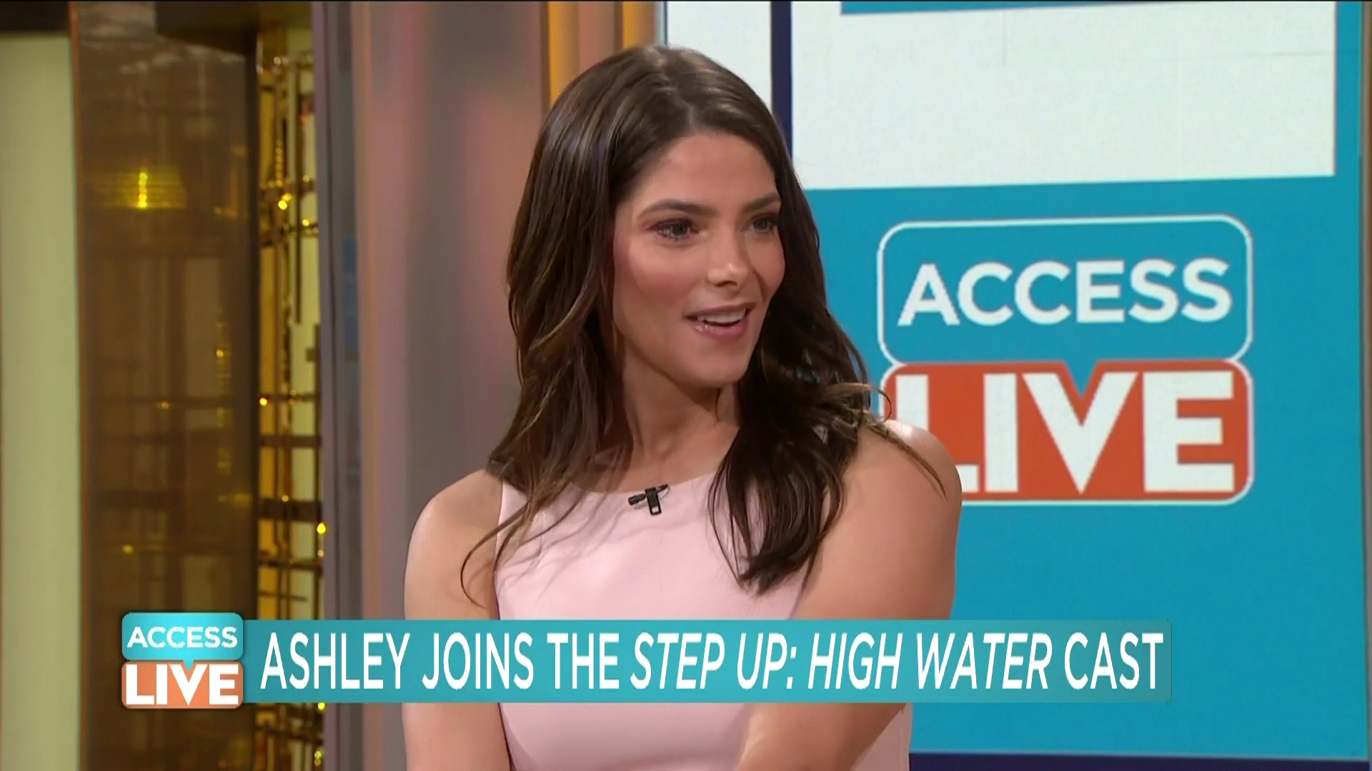 Ashley-Greene-dot-nl_2019AccesHollywood0204.jpg Ashley-Greene-dot-nl_2019AccesHollywood0204.jpg