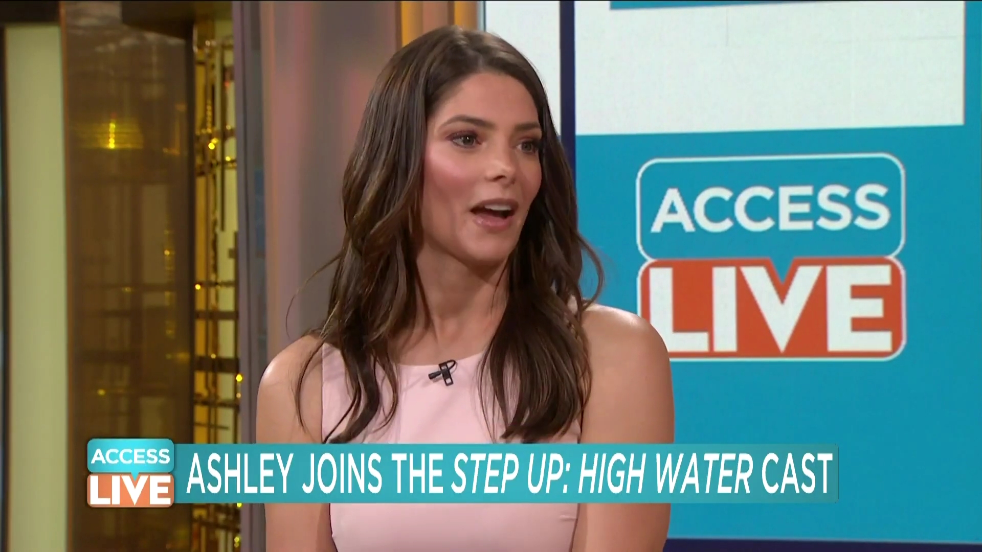 Ashley-Greene-dot-nl_2019AccesHollywood0395.jpg Ashley-Greene-dot-nl_2019AccesHollywood0395.jpg