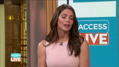 Ashley-Greene-dot-nl_2019AccesHollywood0069.jpg