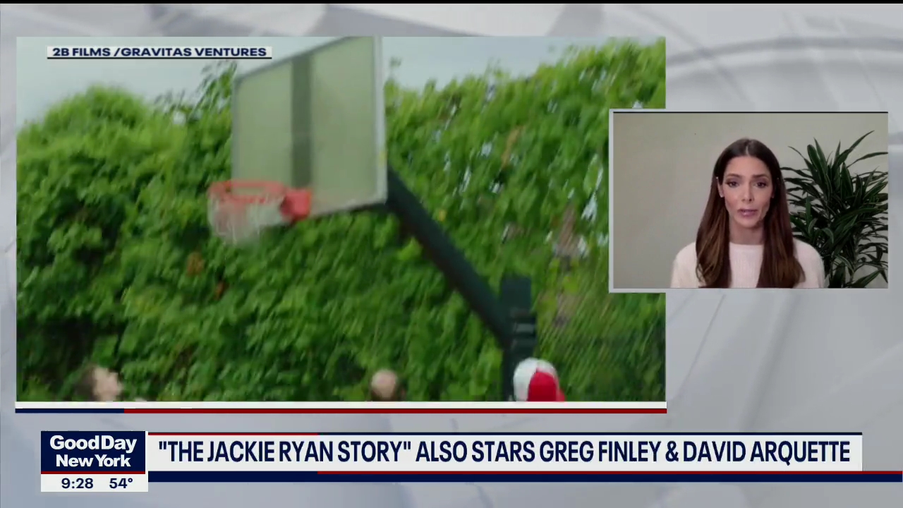 Ashley-Greene-dot-nl_2020Fox5-interview0150.jpg Ashley-Greene-dot-nl_2020Fox5-interview0150.jpg