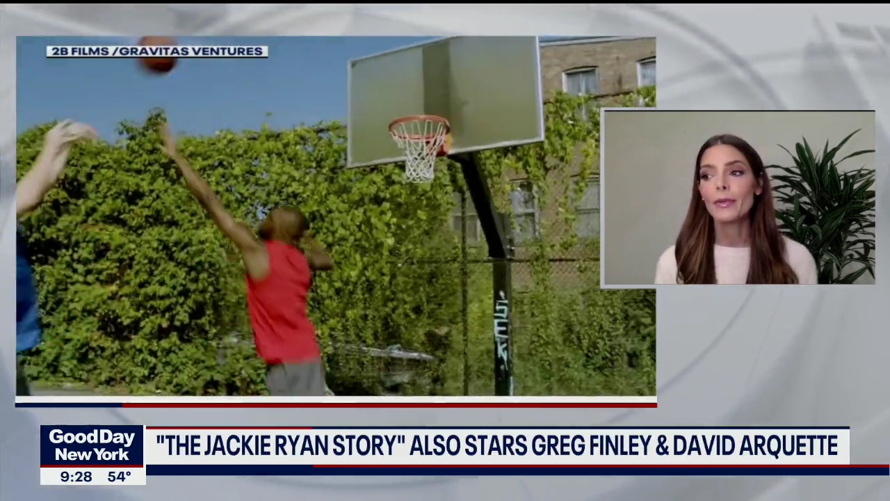 Ashley-Greene-dot-nl_2020Fox5-interview0151.jpg Ashley-Greene-dot-nl_2020Fox5-interview0151.jpg