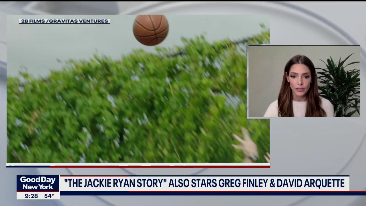 Ashley-Greene-dot-nl_2020Fox5-interview0153.jpg Ashley-Greene-dot-nl_2020Fox5-interview0153.jpg