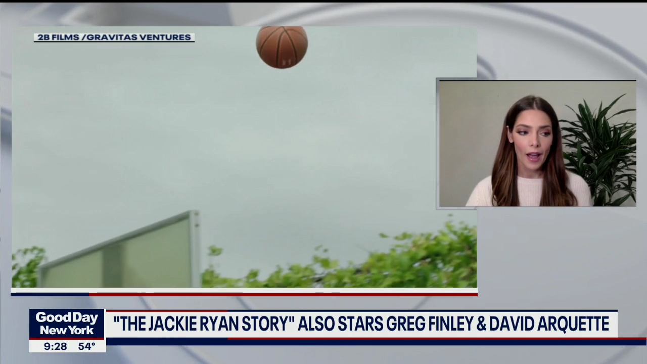 Ashley-Greene-dot-nl_2020Fox5-interview0154.jpg Ashley-Greene-dot-nl_2020Fox5-interview0154.jpg