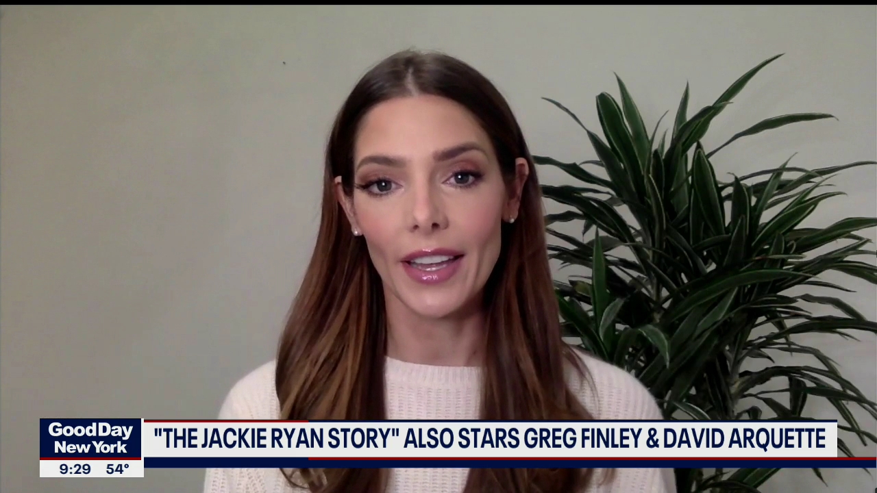 Ashley-Greene-dot-nl_2020Fox5-interview0171.jpg Ashley-Greene-dot-nl_2020Fox5-interview0171.jpg