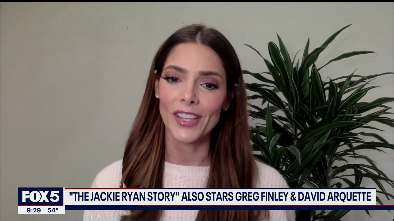 Ashley-Greene-dot-nl_2020Fox5-interview0185.jpg Ashley-Greene-dot-nl_2020Fox5-interview0185.jpg