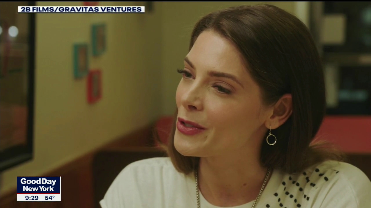 Ashley-Greene-dot-nl_2020Fox5-interview0217.jpg Ashley-Greene-dot-nl_2020Fox5-interview0217.jpg