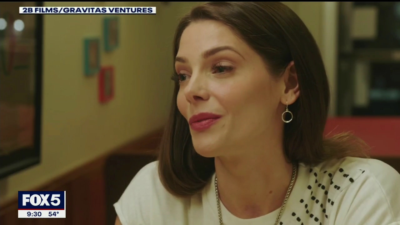 Ashley-Greene-dot-nl_2020Fox5-interview0241.jpg Ashley-Greene-dot-nl_2020Fox5-interview0241.jpg