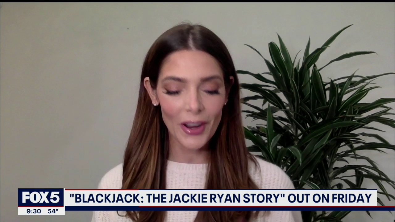 Ashley-Greene-dot-nl_2020Fox5-interview0261.jpg Ashley-Greene-dot-nl_2020Fox5-interview0261.jpg