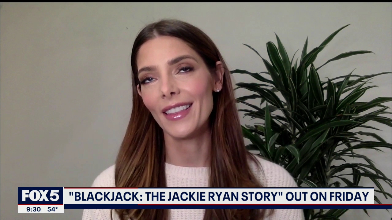 Ashley-Greene-dot-nl_2020Fox5-interview0265.jpg Ashley-Greene-dot-nl_2020Fox5-interview0265.jpg