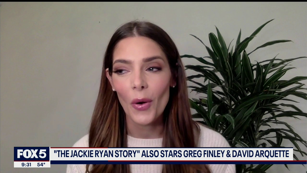 Ashley-Greene-dot-nl_2020Fox5-interview0281.jpg Ashley-Greene-dot-nl_2020Fox5-interview0281.jpg