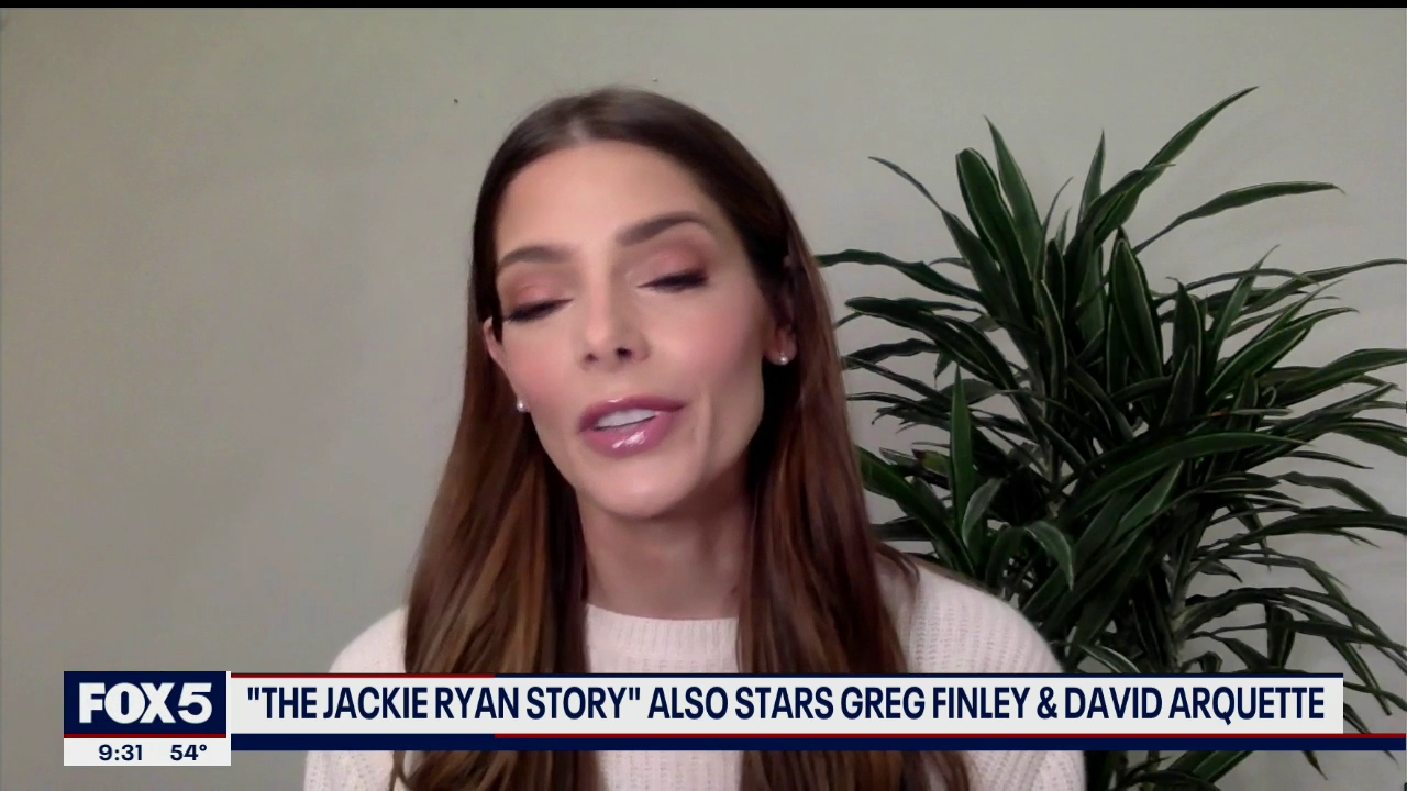 Ashley-Greene-dot-nl_2020Fox5-interview0283.jpg Ashley-Greene-dot-nl_2020Fox5-interview0283.jpg