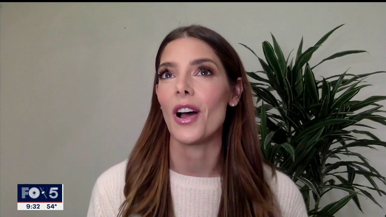 Ashley-Greene-dot-nl_2020Fox5-interview0383.jpg Ashley-Greene-dot-nl_2020Fox5-interview0383.jpg