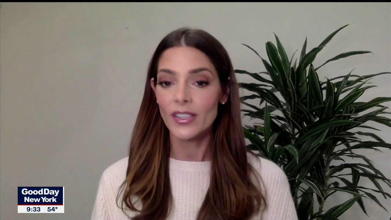 Ashley-Greene-dot-nl_2020Fox5-interview0402.jpg Ashley-Greene-dot-nl_2020Fox5-interview0402.jpg