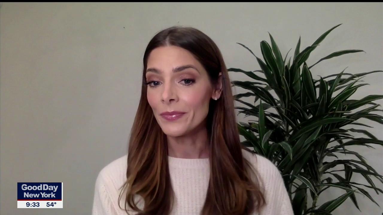 Ashley-Greene-dot-nl_2020Fox5-interview0403.jpg Ashley-Greene-dot-nl_2020Fox5-interview0403.jpg