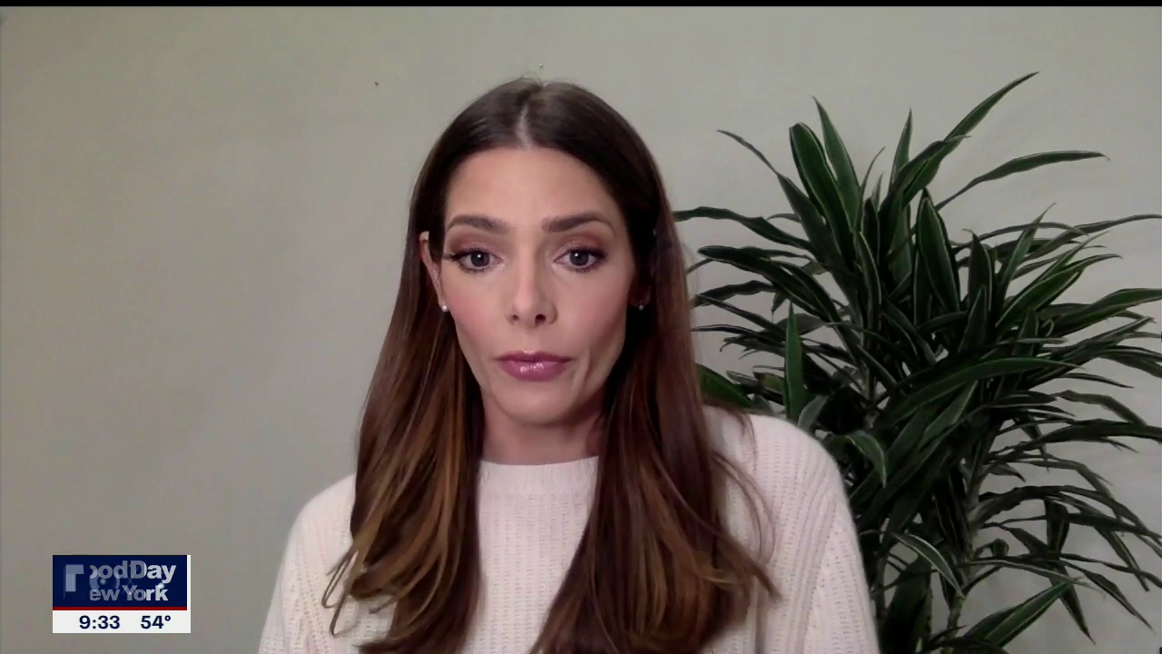 Ashley-Greene-dot-nl_2020Fox5-interview0424.jpg Ashley-Greene-dot-nl_2020Fox5-interview0424.jpg