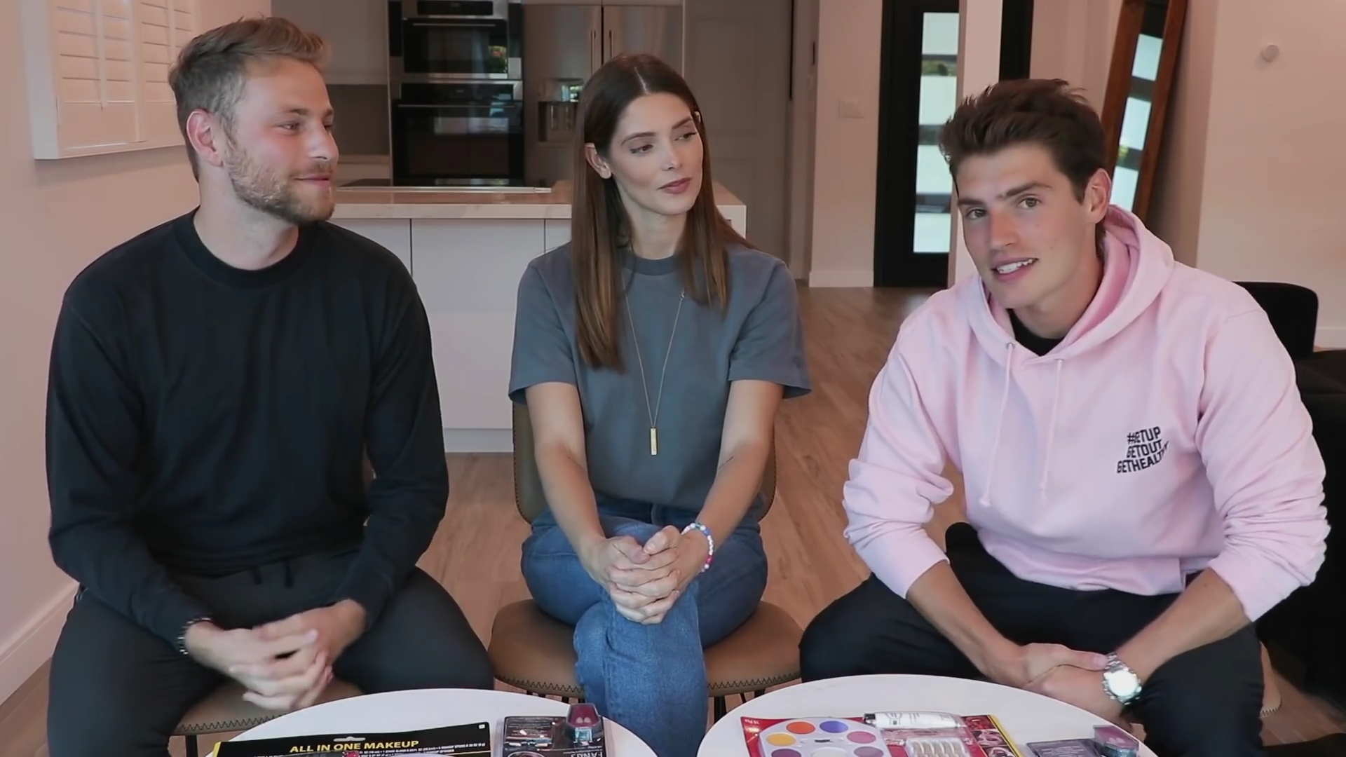 Ashley-Greene-dot-nl_2020GreggandCameron0557.jpg Ashley-Greene-dot-nl_2020GreggandCameron0557.jpg