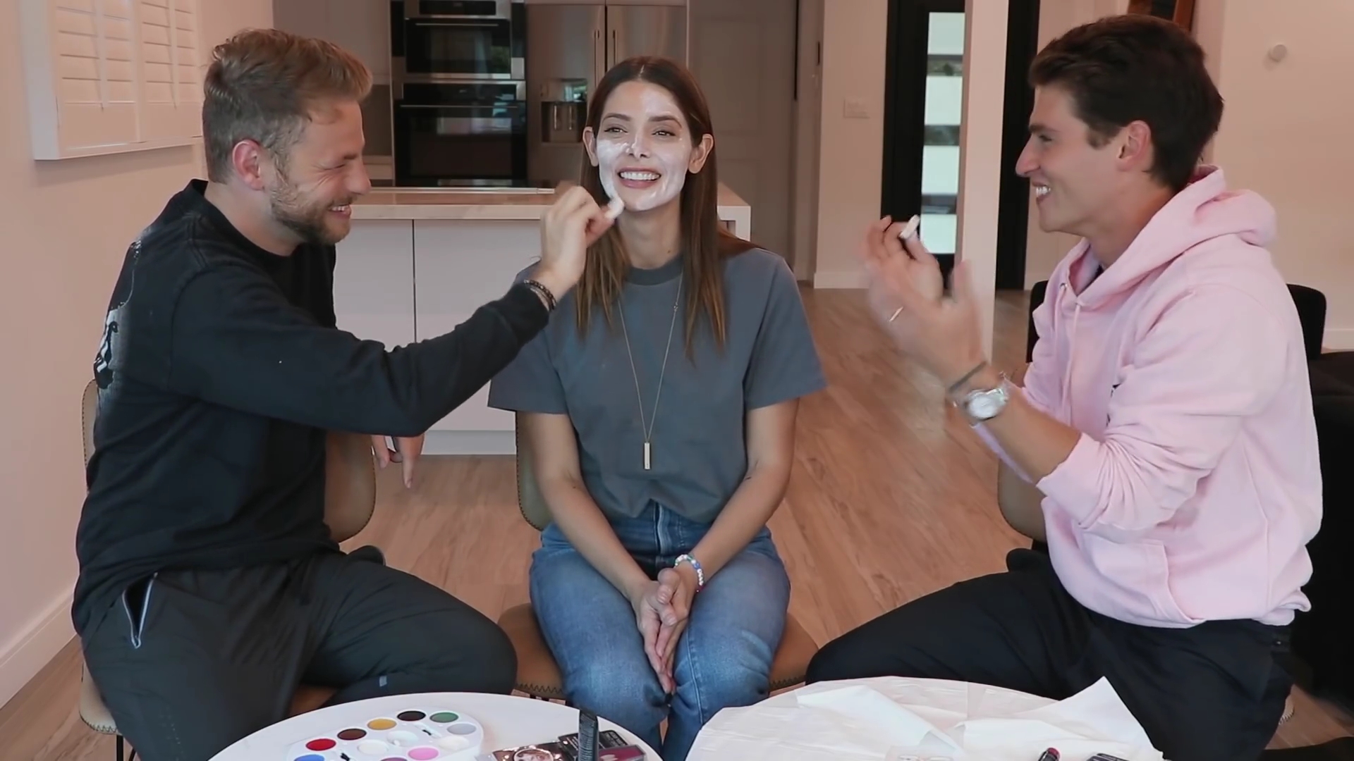 Ashley-Greene-dot-nl_2020GreggandCameron0684.jpg Ashley-Greene-dot-nl_2020GreggandCameron0684.jpg