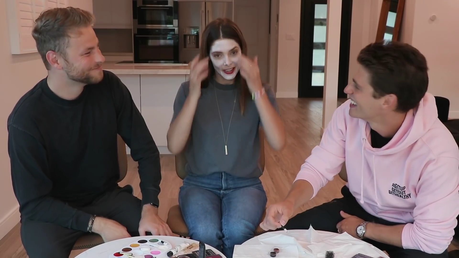 Ashley-Greene-dot-nl_2020GreggandCameron0830.jpg Ashley-Greene-dot-nl_2020GreggandCameron0830.jpg