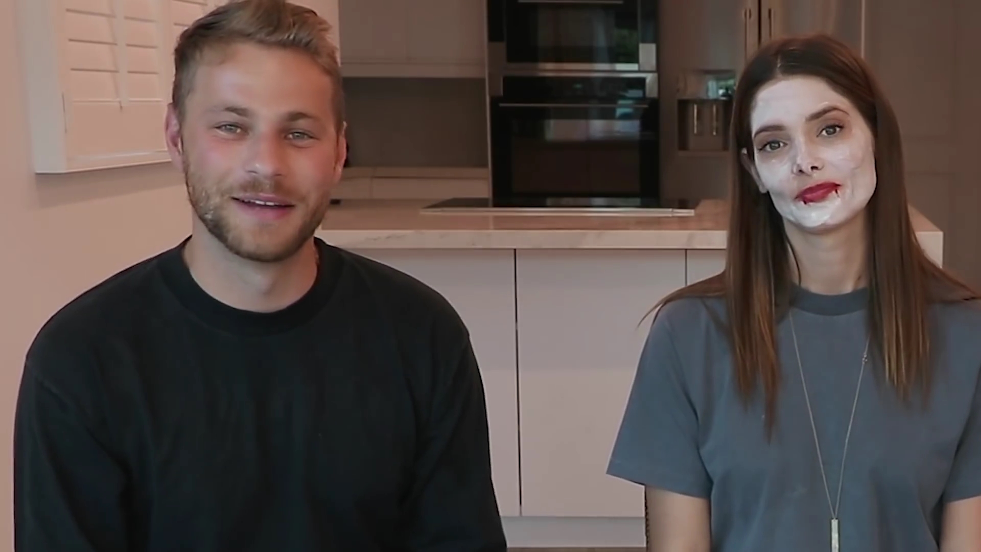 Ashley-Greene-dot-nl_2020GreggandCameron0875.jpg Ashley-Greene-dot-nl_2020GreggandCameron0875.jpg