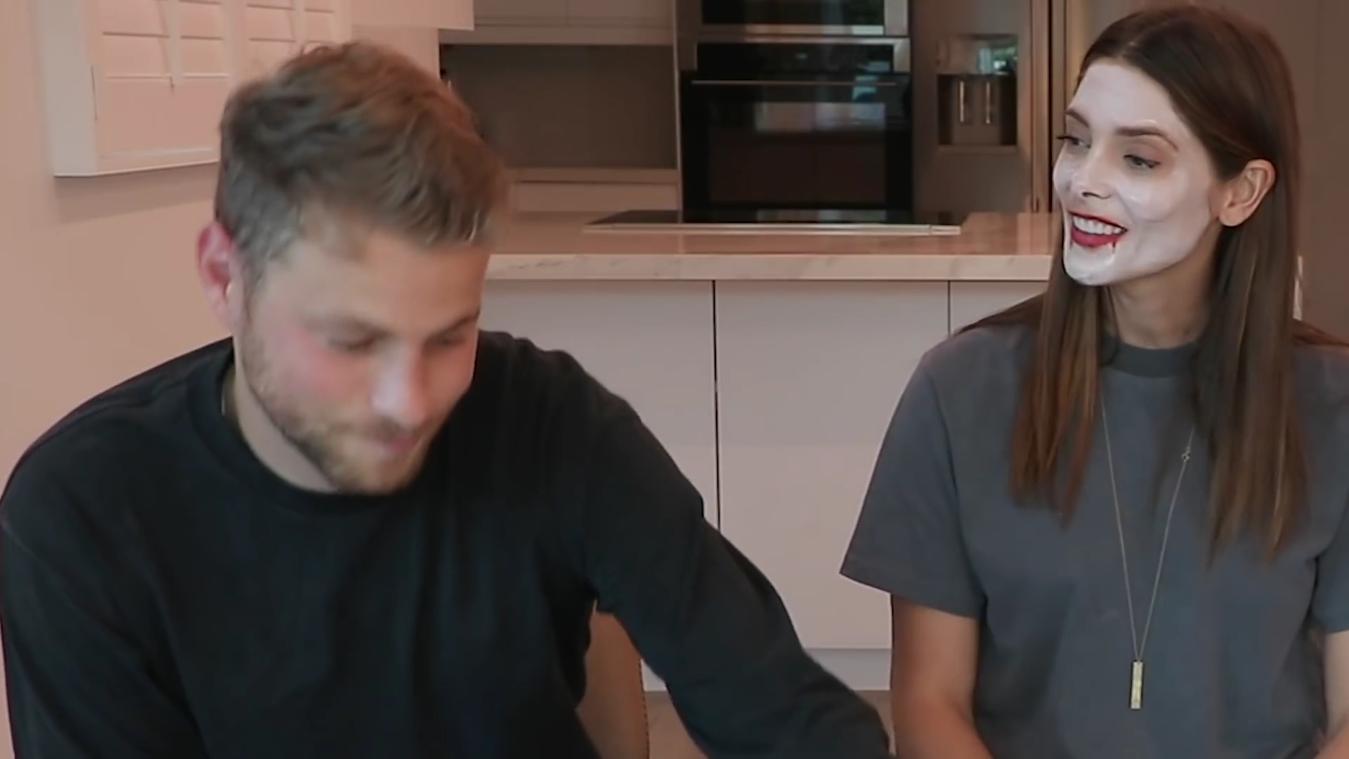 Ashley-Greene-dot-nl_2020GreggandCameron0888.jpg Ashley-Greene-dot-nl_2020GreggandCameron0888.jpg