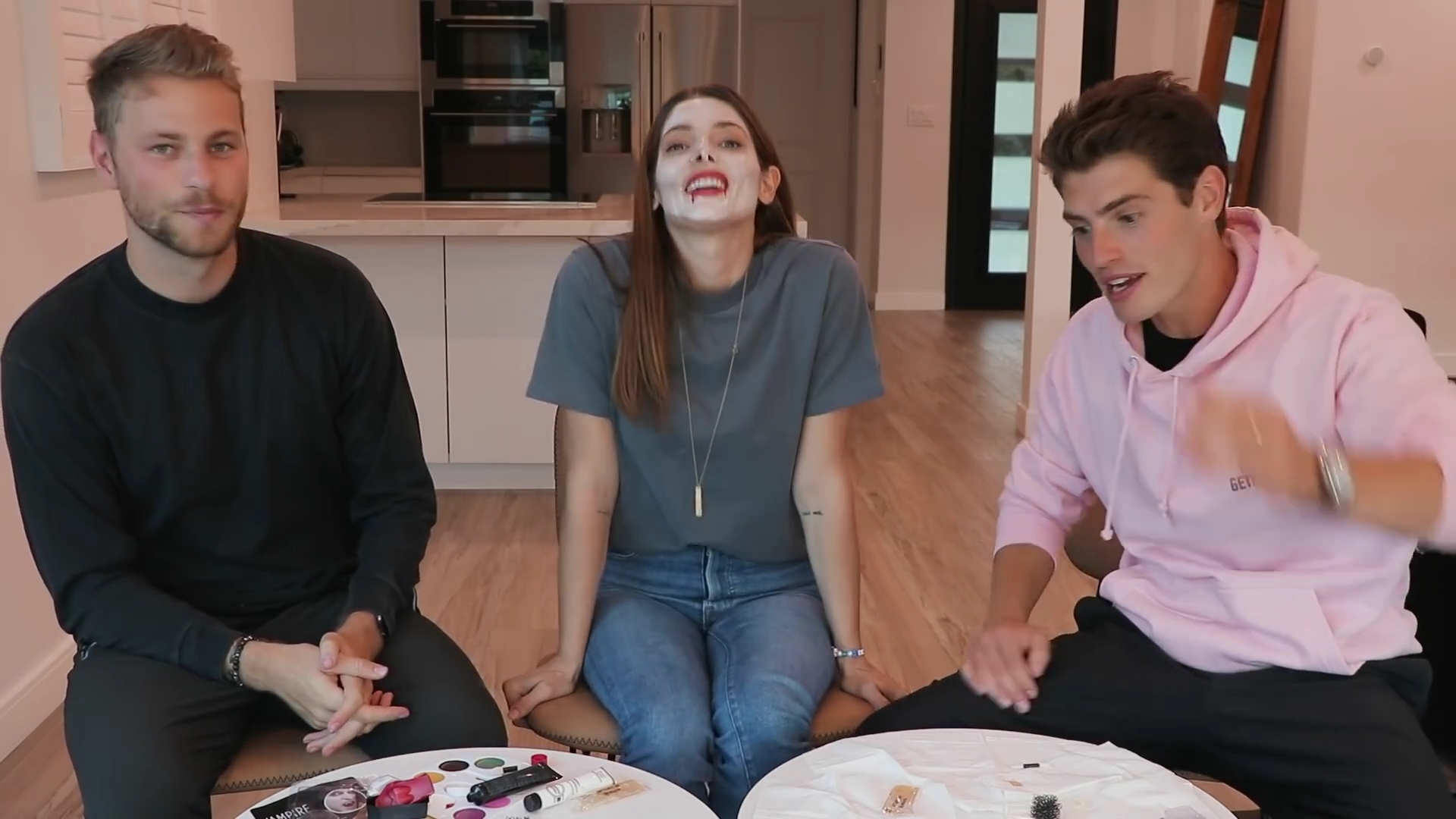 Ashley-Greene-dot-nl_2020GreggandCameron0904.jpg Ashley-Greene-dot-nl_2020GreggandCameron0904.jpg