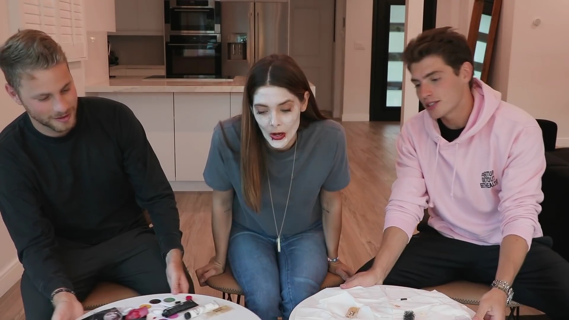 Ashley-Greene-dot-nl_2020GreggandCameron0905.jpg Ashley-Greene-dot-nl_2020GreggandCameron0905.jpg